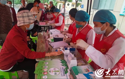 簽而有約，共享健康 東營區(qū)中醫(yī)院世界家庭醫(yī)生日義診活動(dòng)紀(jì)實(shí)