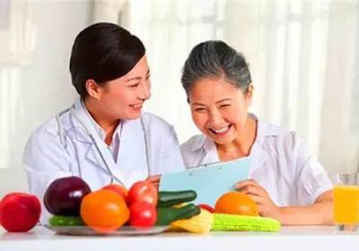 公共營養(yǎng)師資格取消，營養(yǎng)健康咨詢服務(wù)卻迎來春天